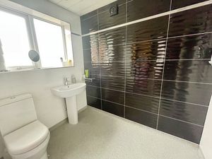 Wet Room- click for photo gallery